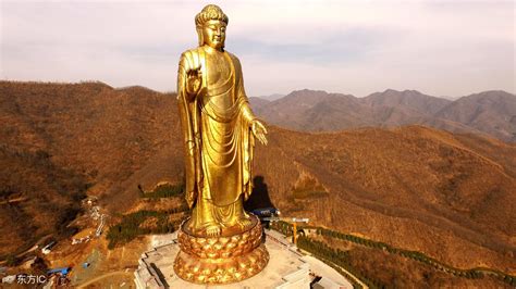 世界十大最高佛像排名，中国上榜多座佛像，榜首是世界最高雕塑_排行榜123网