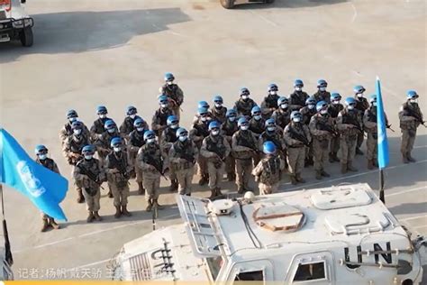 中国第三批赴南苏丹维和步兵营荣获联合国“和平荣誉勋章”