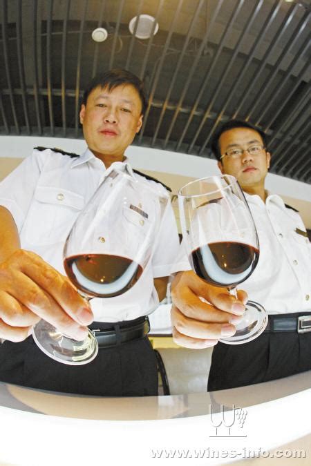 宁波出入境检验检疫局：进口葡萄酒上桌前就得把好关:葡萄酒资讯网（www.winesinfo.com）