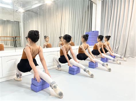 深圳少儿舞蹈培训-深圳华蕾国际文化艺术中心