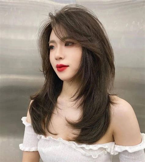 韩式高层次长发 时尚飘逸免打理_内扣发型 - 美发站