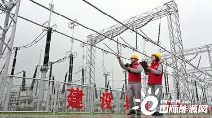 中国水利水电第十工程局有限公司 企业动态 机电安装分局黑河塘水电站1号机组转子吊装完成