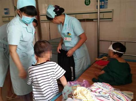 一只手救一条命，女子为救两岁儿童失去左臂_凤凰网视频_凤凰网