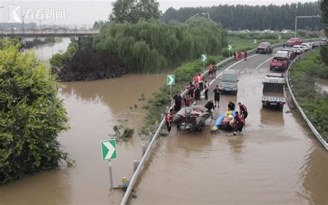 涿州：道路清淤灾后防疫有序展开