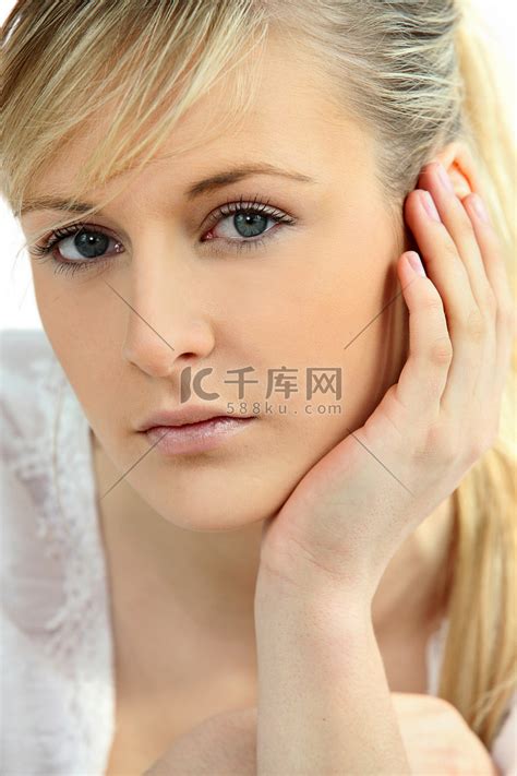 非主流头像金发