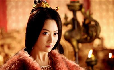 隋朝历史上宣华夫人为何要嫁给杨广父子？