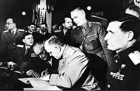 1945年德国投降，代表纳粹签署投降书的三名将军结局如何？_凤凰网军事_凤凰网