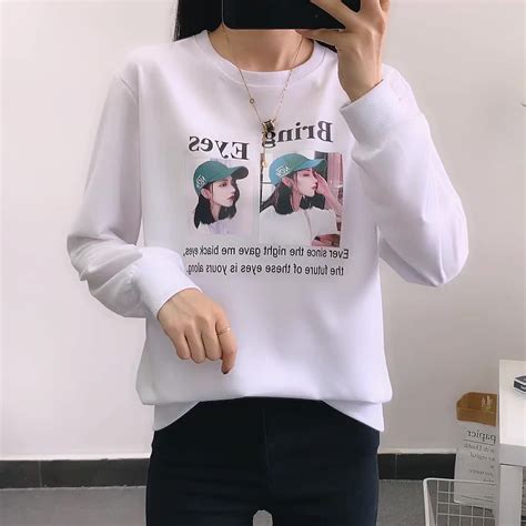 卫衣甜美女生头像图片