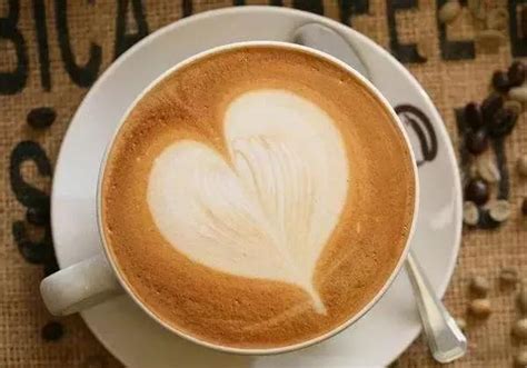 摩卡咖啡和拿铁咖啡有什么区别-百度经验