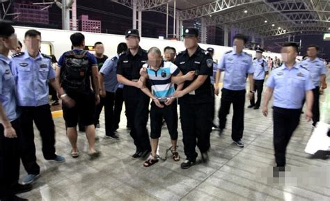 北京警方集中打掉21个“套路鉴”犯罪团伙，刑拘290人_手机新浪网