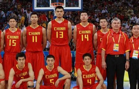 经典回顾，08年北京奥运会中国男篮Vs美国男篮 【中文解说】