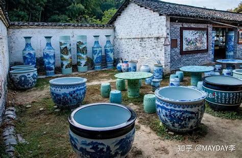 中国80后从事收藏领域 自由赚钱两不误-了了亭－景德镇陶瓷艺术馆 景德镇陶瓷在线 景德镇陶瓷网