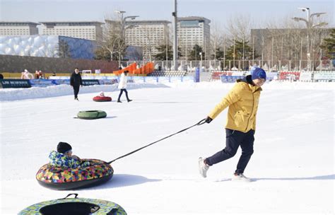 鸟巢欢乐冰雪季全面开放 滑雪区开设夜间专场（8）-千龙网·中国首都网