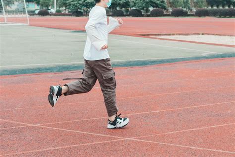 运动跑步图片