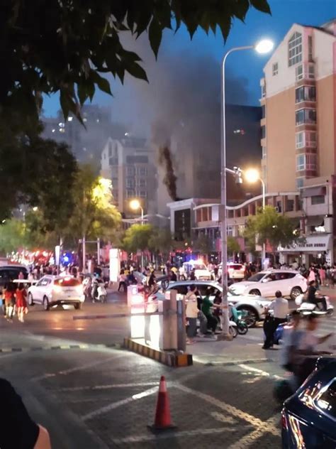 事故警示：天然气爆炸，现场一片狼藉_腾讯视频