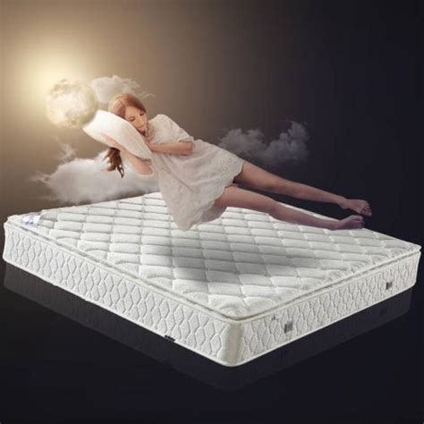 乳胶和弹簧床垫哪种好 弹簧床垫与乳胶床垫优劣势对比