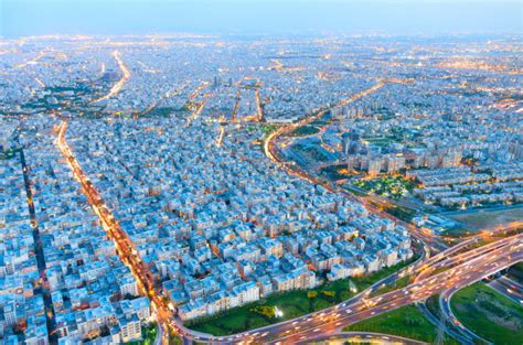 俯瞰城市屋顶的HA Skyline /德黑兰，德黑兰，伊朗视频素材_ID:VCG42mr_00082383-VCG.COM