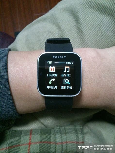 索尼SmartWatch 3智能手表，穿戴更方便 - 普象网