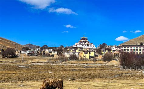西藏自驾游第23天：从察雅到八宿，游仁措湖、八宿寺与怒江72道拐_车家号_发现车生活_汽车之家