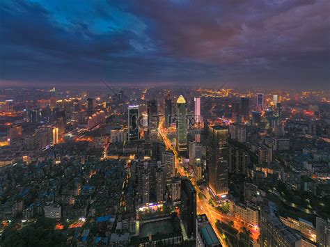 武汉城市建筑群夜晚建筑群西北湖航拍全景摄影图配图高清摄影大图-千库网