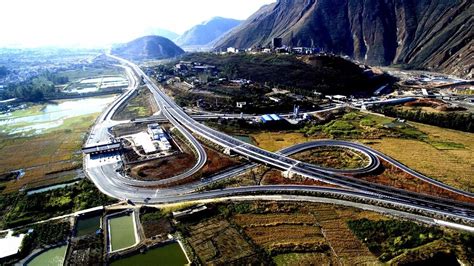贵州正在修建一条高速, 途经2市5县镇, 计划2019年通车!_凯里