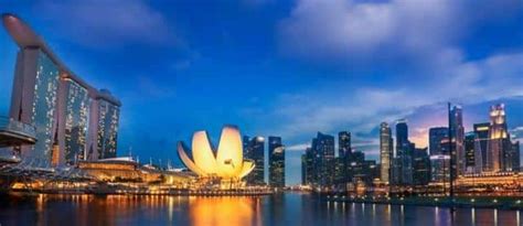 为什么作为华人国家，新加坡却更加亲美而非中国？新加坡为什么经常就与中国过不去？ - 知乎