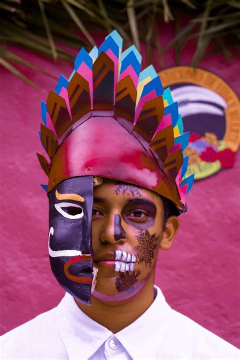 【图说墨西哥亡灵节】你的“鬼妆”应该这样化！_墨西哥西卡莱特体验之旅_Xcaret中文官网