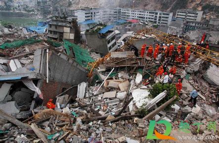 上海倒楼 为何与日本地震的倒楼类似？-施工技术-筑龙建筑施工论坛