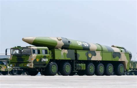 1批22辆发射车 东风26中程弹道导弹正式入役解放军_手机新浪网