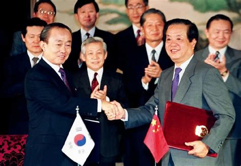 中韩建交30周年：一场秘密谈判和一次特殊通报背后的建交内幕|中韩|钱其琛|张瑞杰_新浪新闻