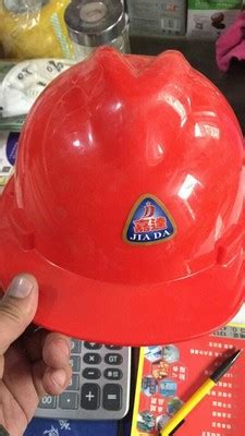 工地上有几种颜色的安全帽？每种颜色对应什么职务？