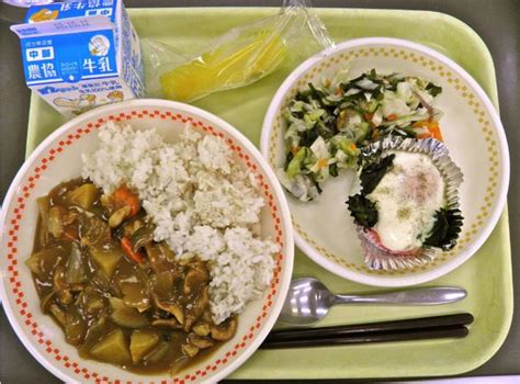 看完日本小学生的午餐，终于明白：日本人体质好是理所应当的|日本人|小学生|午餐_新浪新闻
