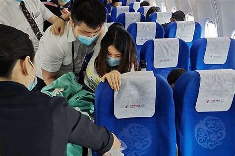 真情服务不止步，东航四川地服倾力保障轮椅旅客顺利出行 - 民用航空网