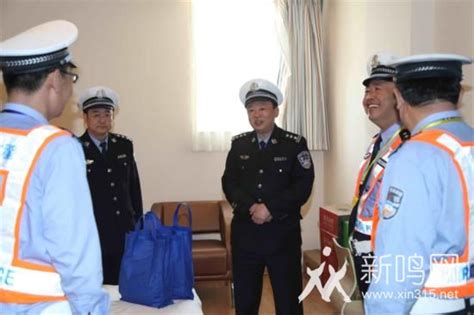 交警支队关工站：学生进警营 安全伴成长 - 江北新区