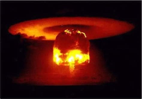 对俄威慑？美B61核弹测试曝光 B61-12将成美“最致命”核弹_国际新闻_环球网