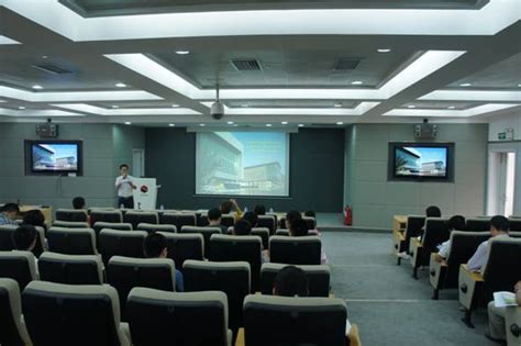 沙特阿卜杜拉国王科技大学赖志平教授到宁波材料所访问交流 - 中国科学院宁波材料技术与工程研究所