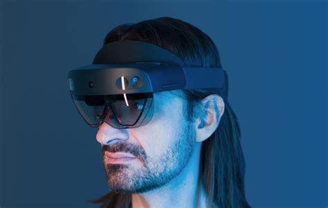 Microsoft unveiled its HoloLens 2 developer edition