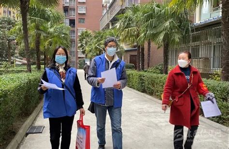 社区网格员撑起疫情防控“保护伞”-各县动态-康巴传媒网