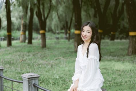张楚寒图片