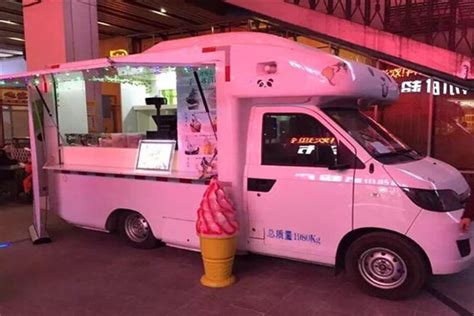 巴菲特旗下DQ冰激凌2021年度收入371亿，中国市场的门店规模超1100家-FoodTalks全球食品资讯