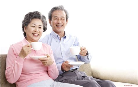 老年人居家生活喝养生茶高清图片下载-正版图片501569035-摄图网