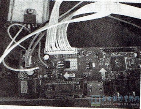 TCL 32英寸液晶电视通电指示灯不亮开机三无的维修 - 家电维修资料网