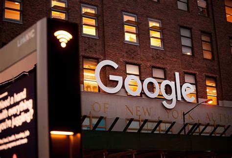 谷歌母公司Alphabet再次更名 重组后子公司Google被降两级|界面新闻 · 科技