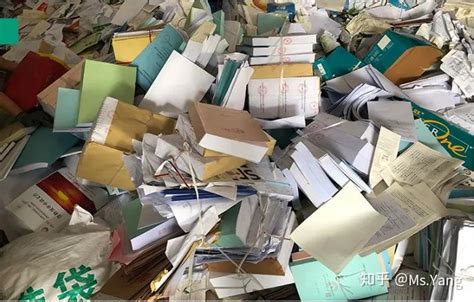 大量高价长期回收废纸箱废报纸白卡牛皮纸工业纸板