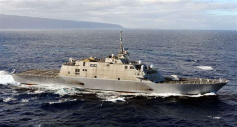 高清图片：美国海军正式接收“独立”号濒海战斗舰--军事--人民网