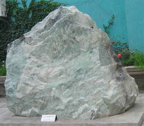 石英石的厚度和质量好坏之间的关系_139石材网