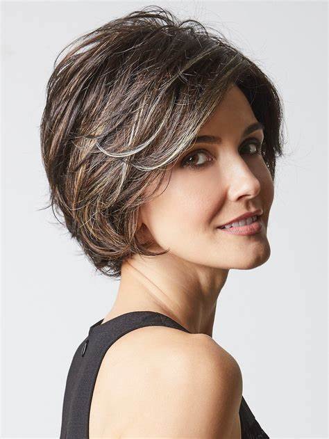 Classic Layered Bob Wigs with Long-side Fringe