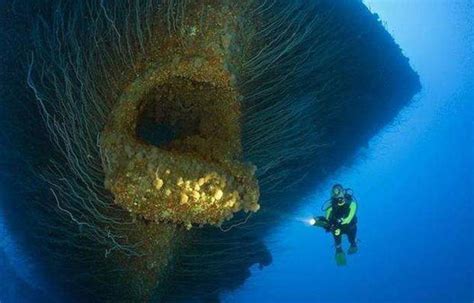 人类探测海底的深度
