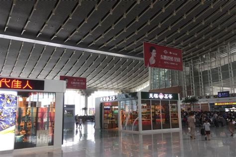鹰潭：一座可通东西南北的火车站，如今地位一落千丈，令人唏嘘_凤凰网