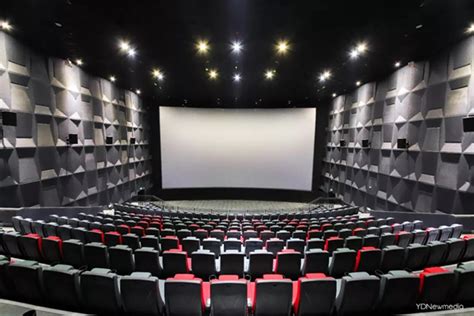 4D影院+VR影院展厅如何装修 | 球幕飞行影院 黑暗骑乘 环幕影院 5D影院厂家